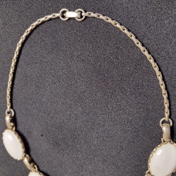 Gold and Cream Choker Necklace - Picture 7 of 12